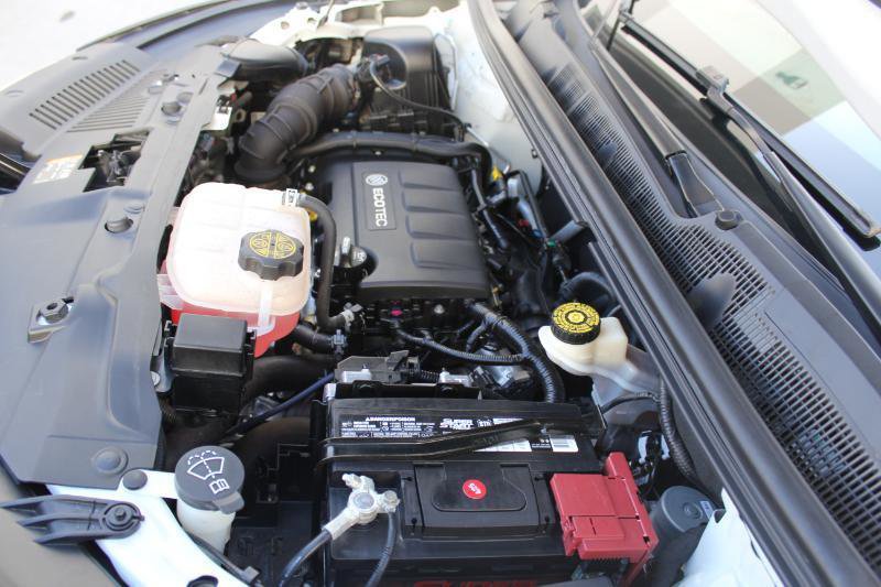 Used 2018 Buick Encore Essence AWD/4WD image 47