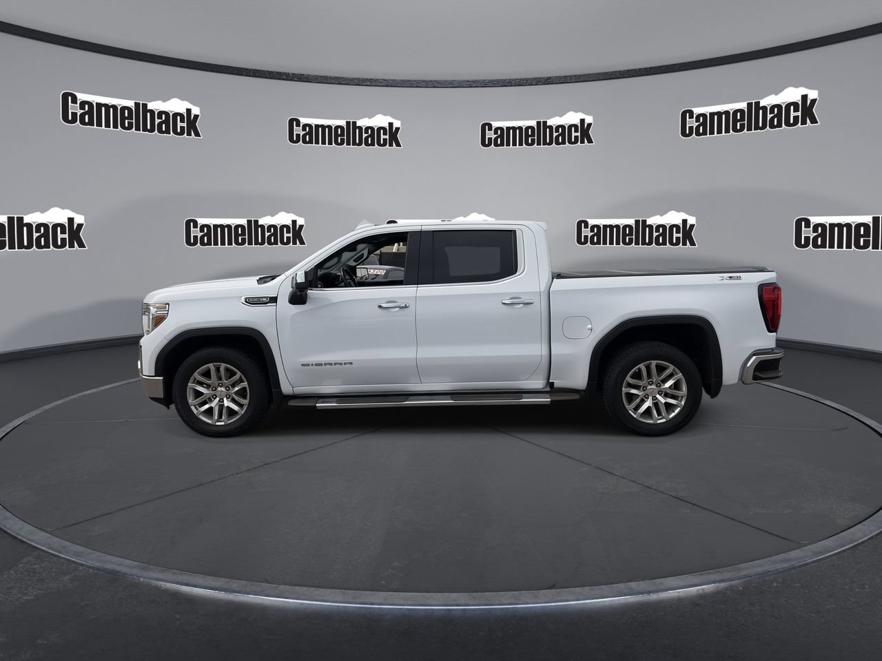 Used 2021 GMC Sierra 1500 SLT w/ SLT Premium Package AWD/4WD image 4