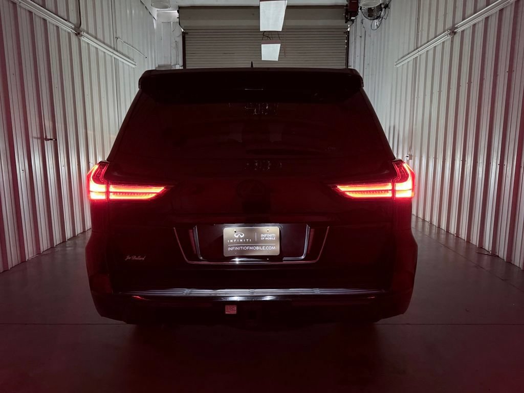 Used 2016 Lexus LX 570 4WD image 9