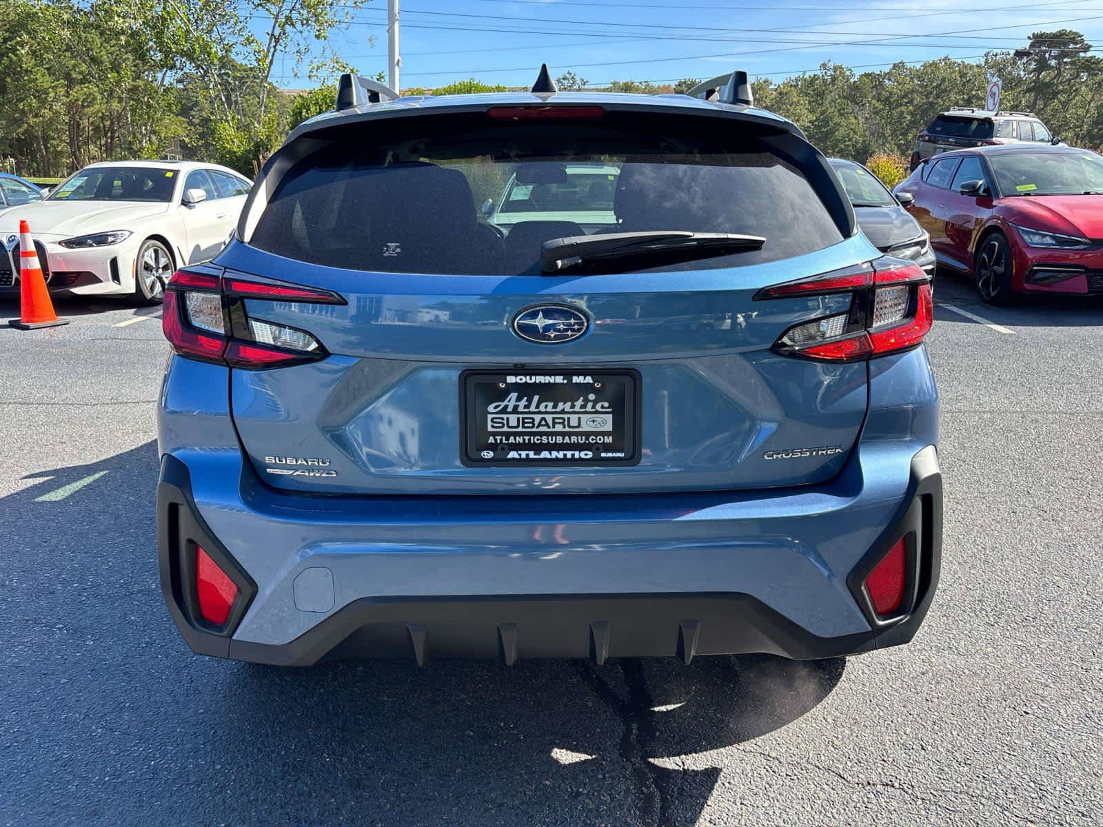 Used 2024 Subaru Crosstrek 2.0i Premium AWD/4WD image 4