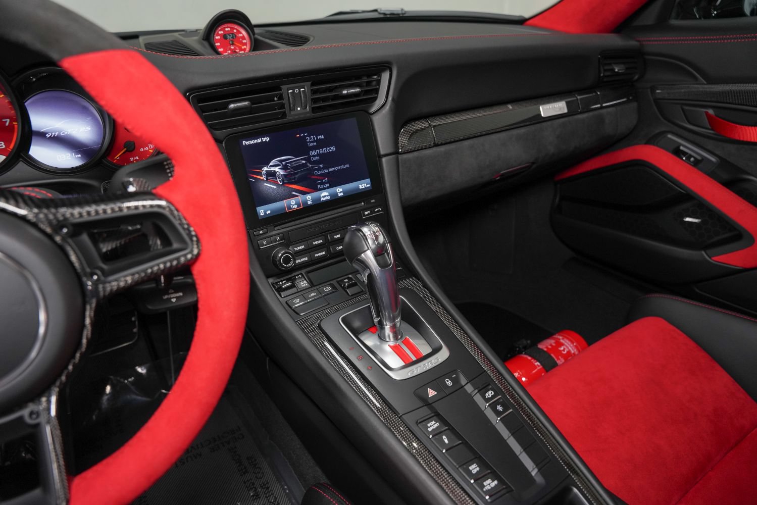 Used 2019 Porsche 911 GT2 RS RWD image 46