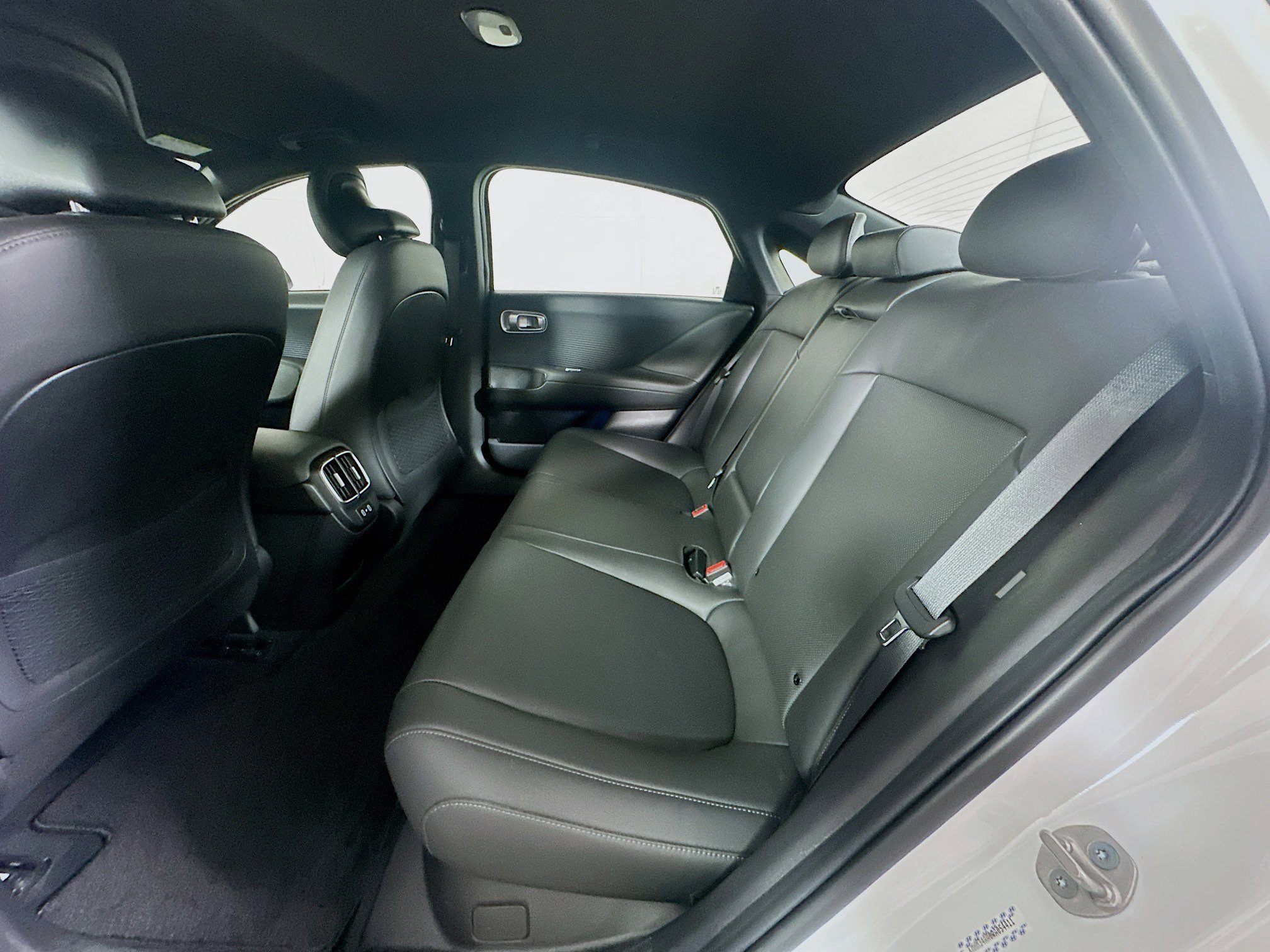 Used 2024 Hyundai Ioniq 6 SEL RWD image 27