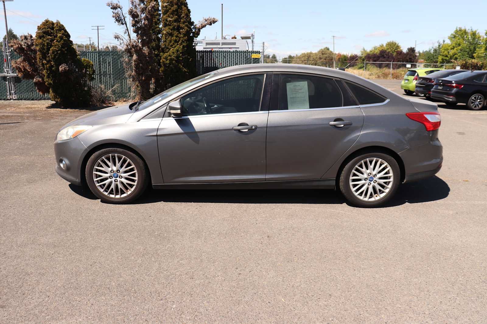 Used 2012 Ford Focus SEL FWD image 8