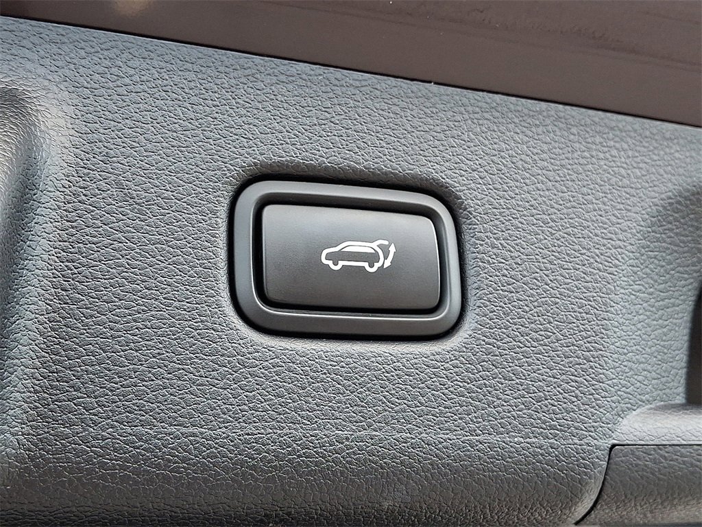 Used 2023 Hyundai Palisade Calligraphy image 35