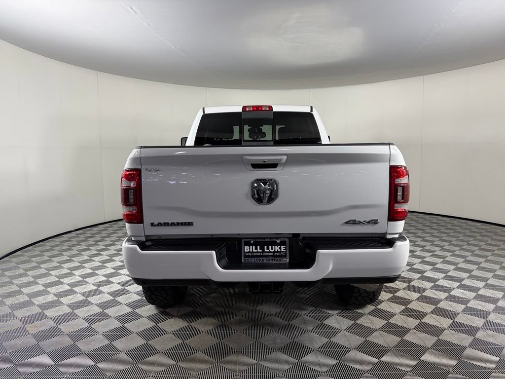 Used 2024 RAM 2500 Laramie AWD/4WD image 11