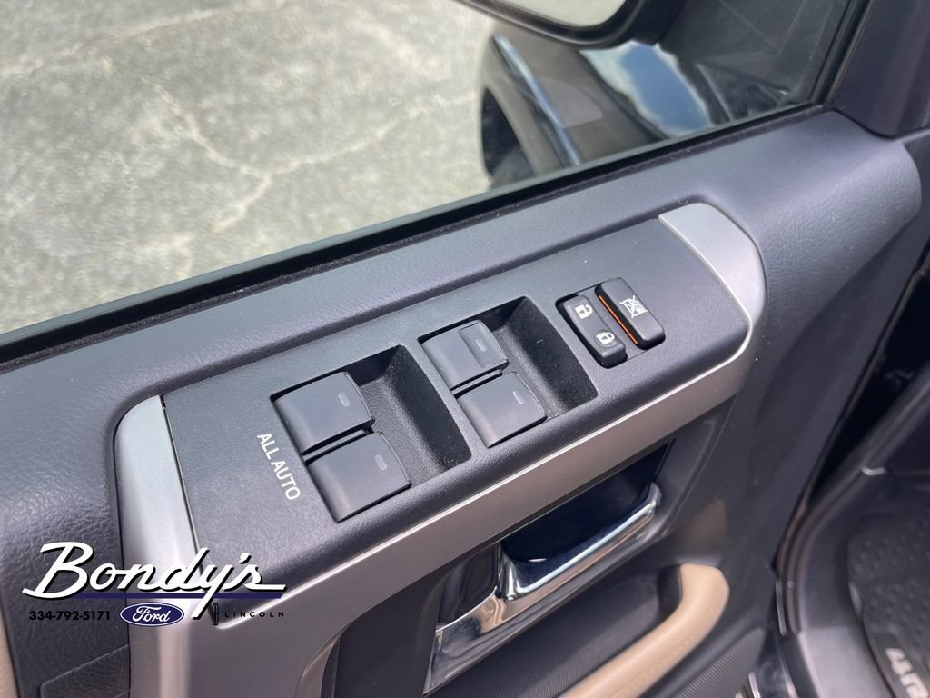 Used 2018 Toyota 4Runner SR5 RWD image 8