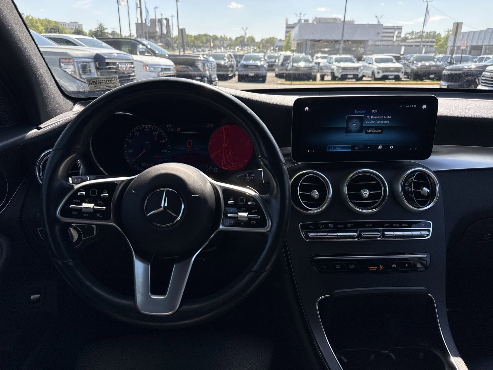 Used 2022 Mercedes-Benz GLC 300 4MATIC image 16