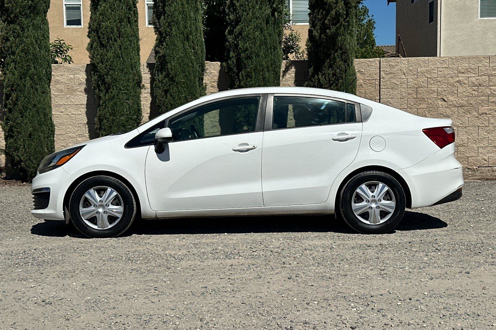 Used 2017 Kia Rio LX w/ Power Package FWD image 7
