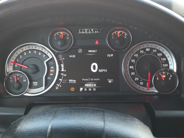 Used 2022 RAM 1500 Warlock AWD/4WD image 42