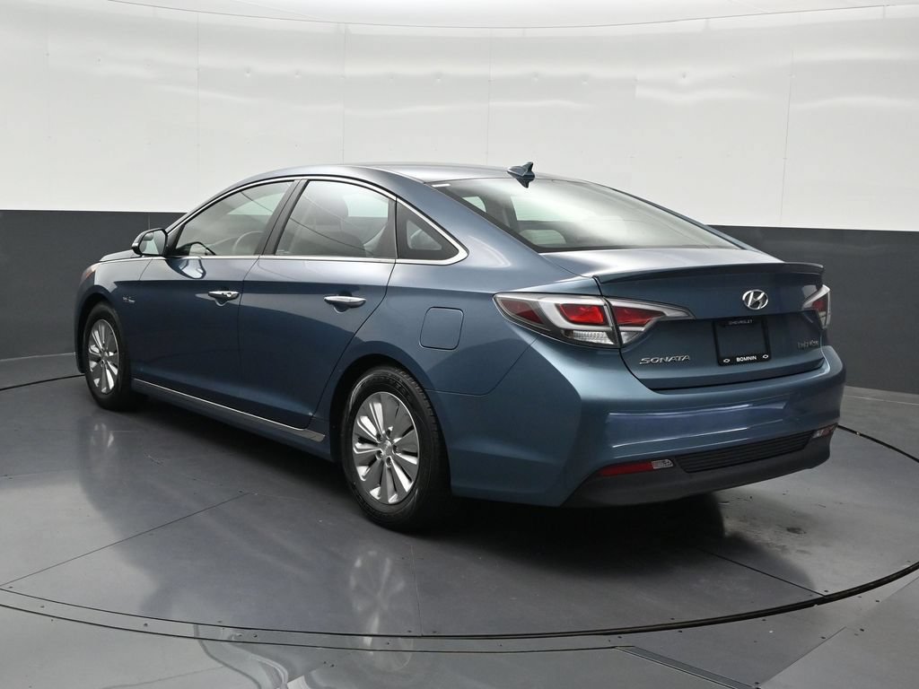 Used 2016 Hyundai Sonata SE FWD image 3