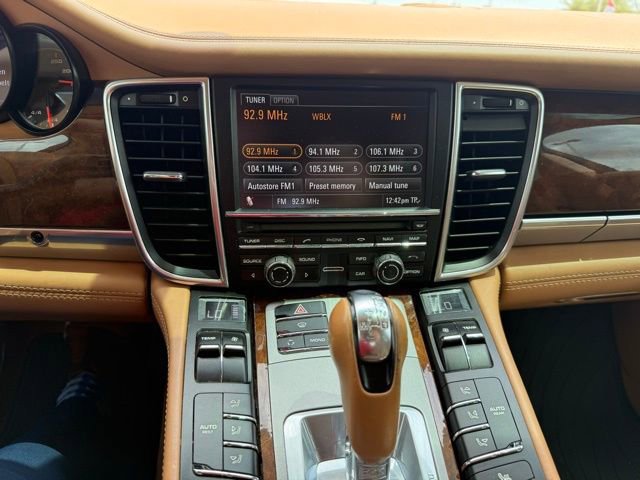 Used 2011 Porsche Panamera Turbo image 36