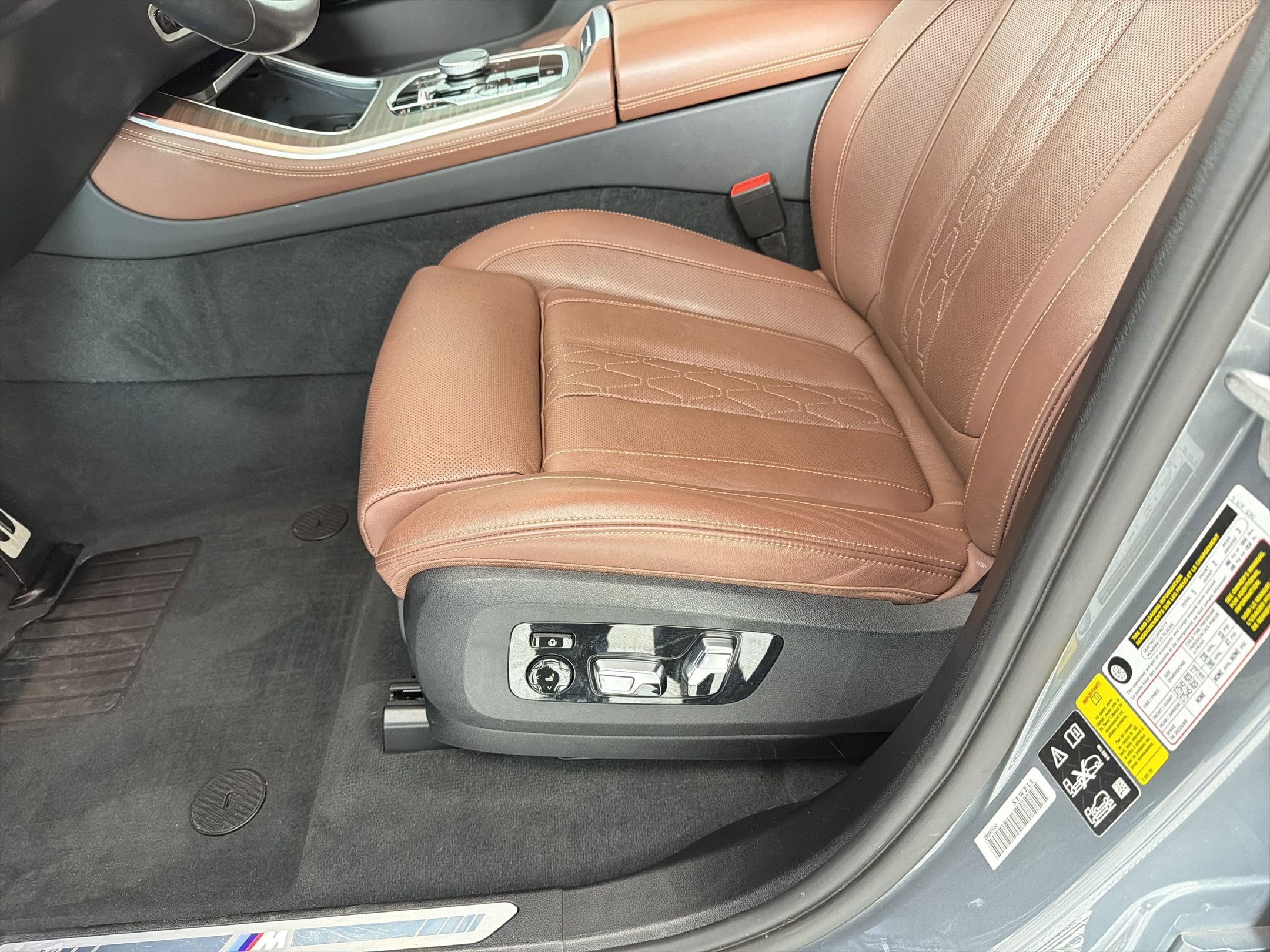 Used 2024 BMW X5 xDrive40i w/ M Sport Package image 14