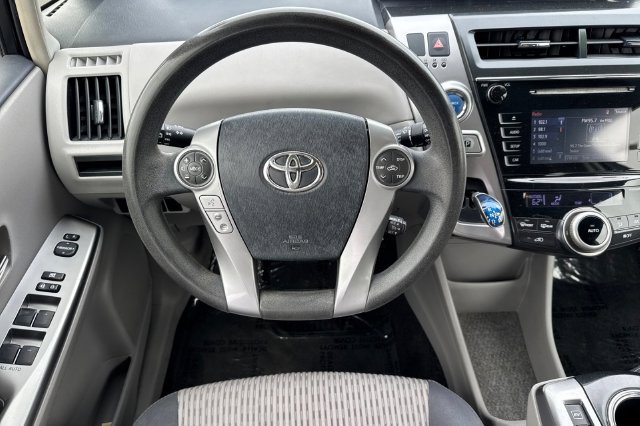 Certified 2017 Toyota Prius V Two FWD image 16