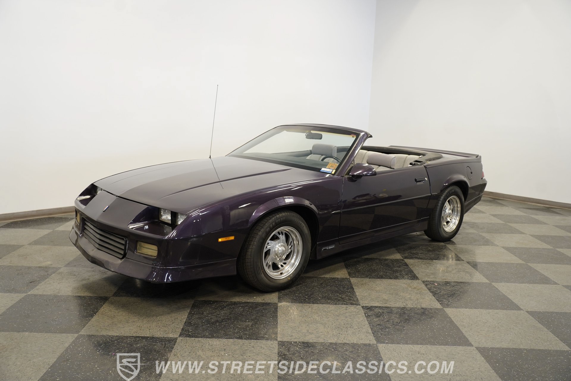 Used 1989 Chevrolet Camaro RS RWD image 6