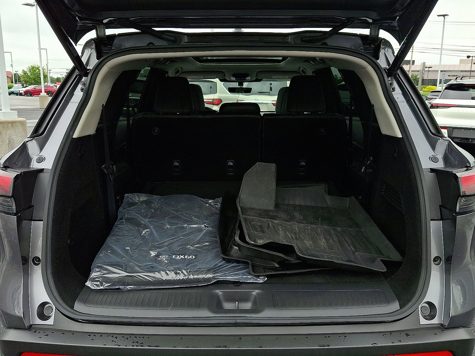 Certified 2024 INFINITI QX60 Pure image 30
