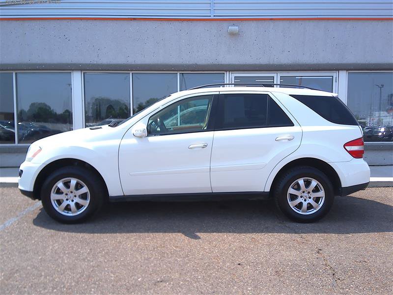 Used 2007 Mercedes-Benz ML 350 4MATIC image 2