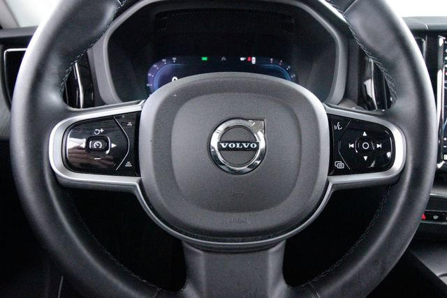 Certified 2025 Volvo XC60 B5 Plus image 21