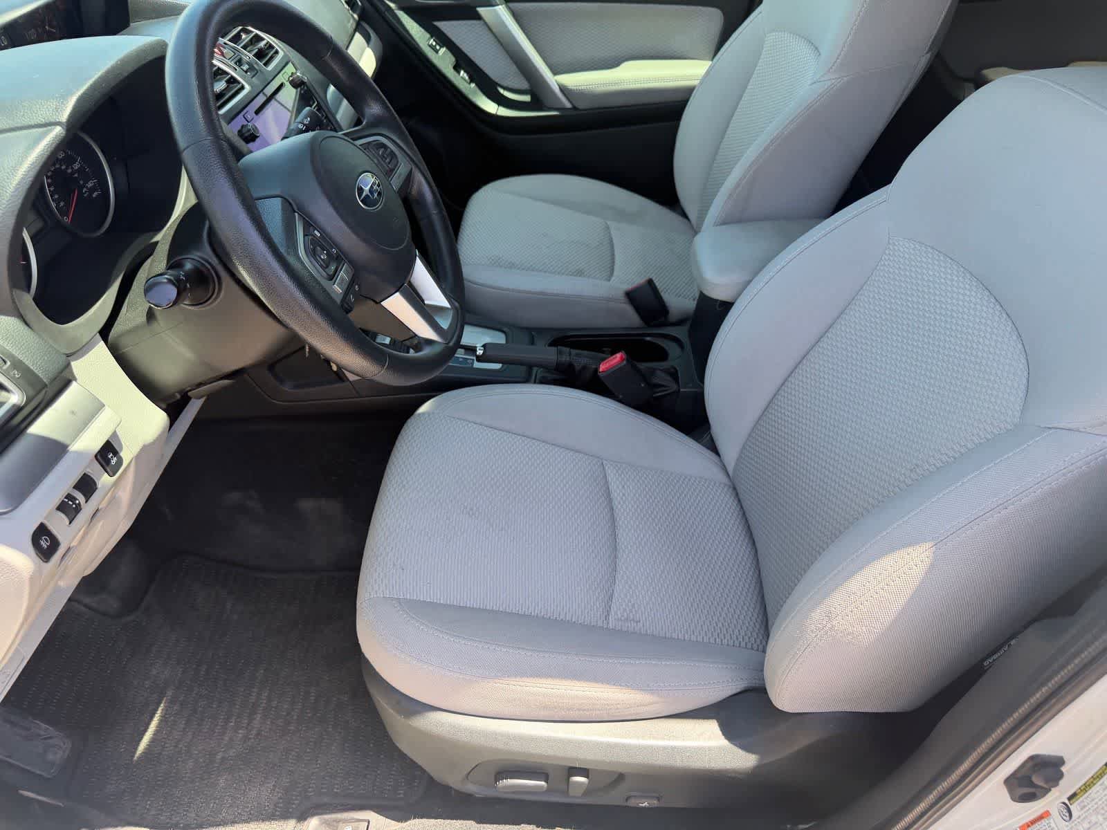 Used 2018 Subaru Forester 2.5i Premium w/ All-Weather Package AWD/4WD image 9