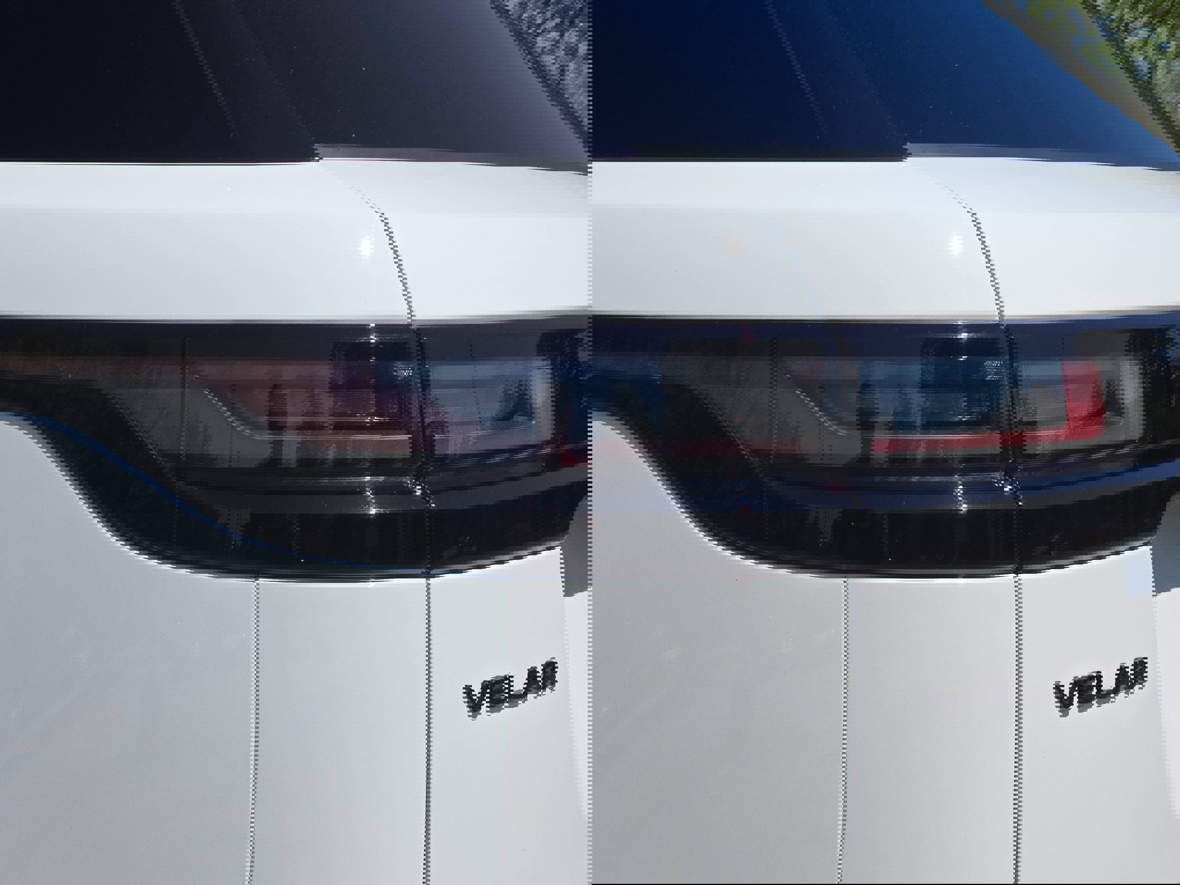 Certified 2025 Land Rover Range Rover Velar S AWD/4WD image 35