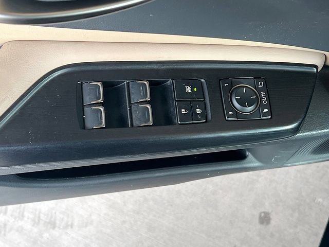 Used 2021 Lexus ES 350 ES 350 w/ Premium Package image 11