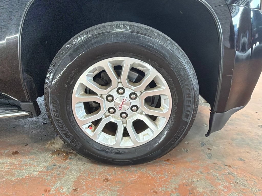 Used 2018 GMC Yukon SLT RWD image 10