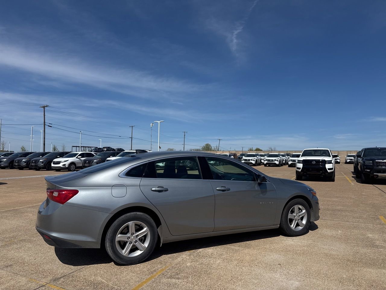 Used 2025 Chevrolet Malibu LS image 26
