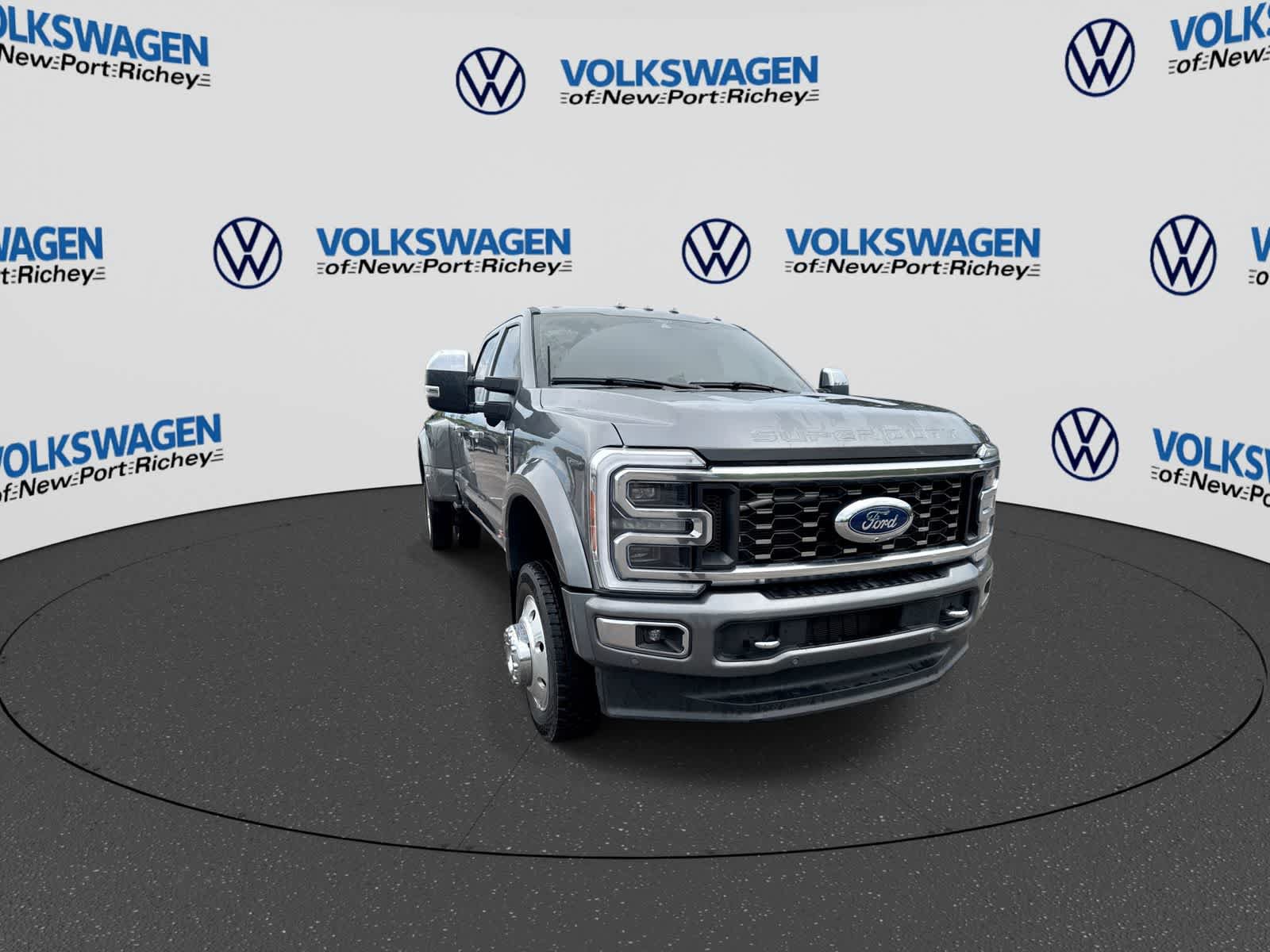 Used 2024 Ford F450 Platinum AWD/4WD image 16