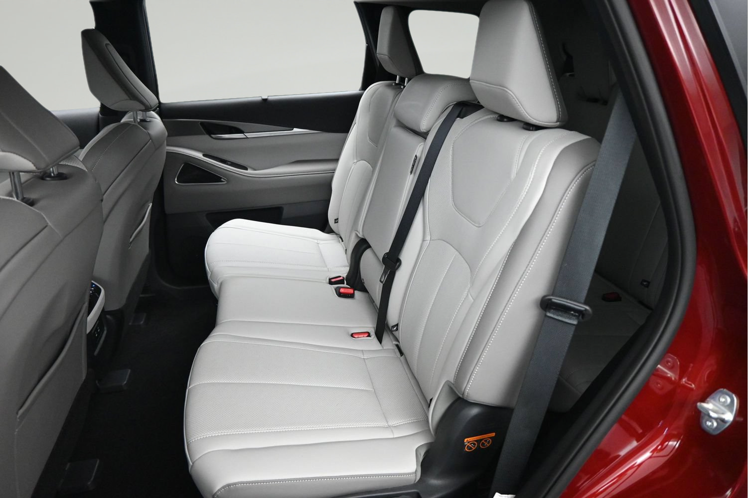 Used 2026 INFINITI QX60 Luxe w/ Cargo Package FWD image 11