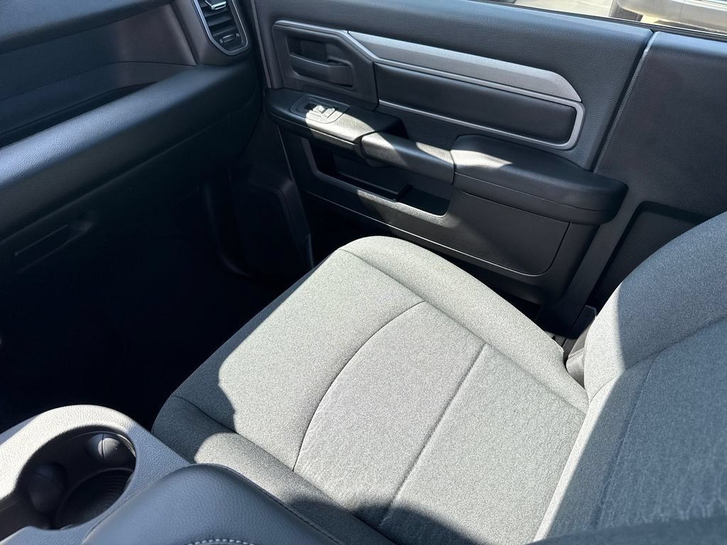 New 2027 RAM 3500 Tradesman AWD/4WD image 17