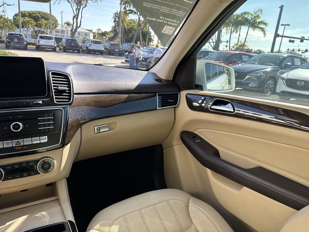 Used 2016 Mercedes-Benz GLE 350 w/ Premium Package image 15