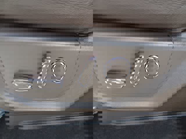 Used 2022 Ford Expedition King Ranch image 7