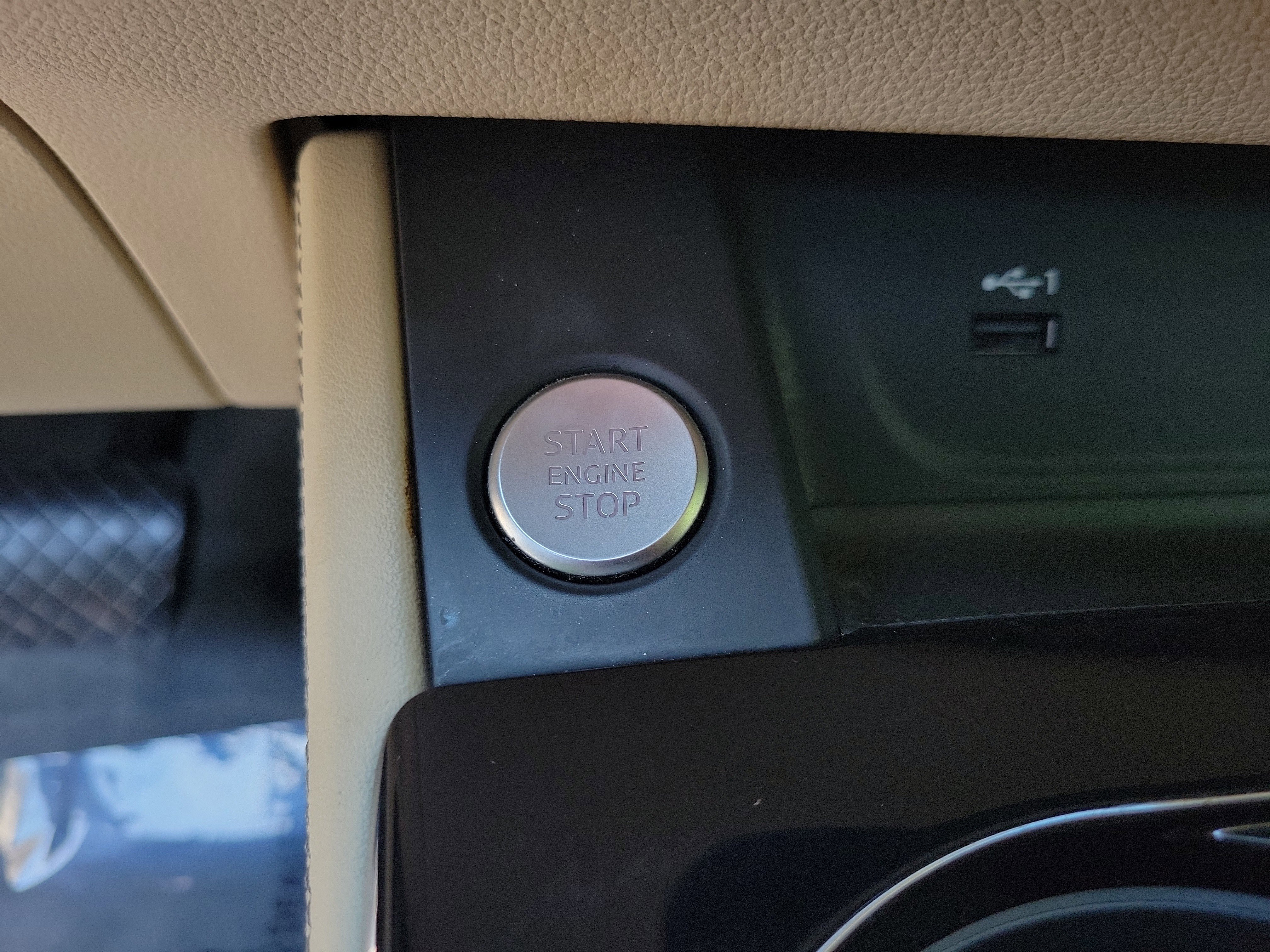 Used 2020 Audi A4 2.0T allroad Premium Plus w/ Premium Plus Package image 34