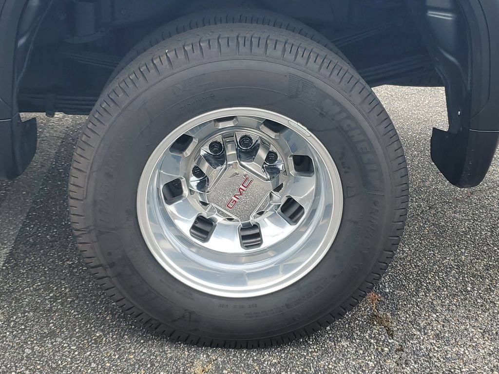 Used 2026 GMC Sierra 3500 Pro AWD/4WD image 30