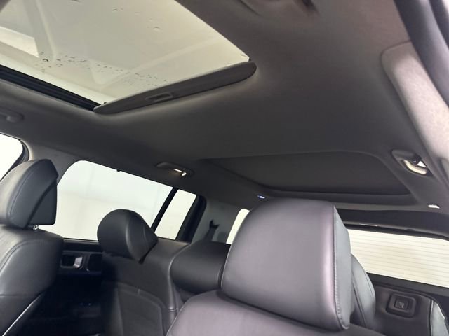 Used 2024 Hyundai Santa Fe Limited image 12