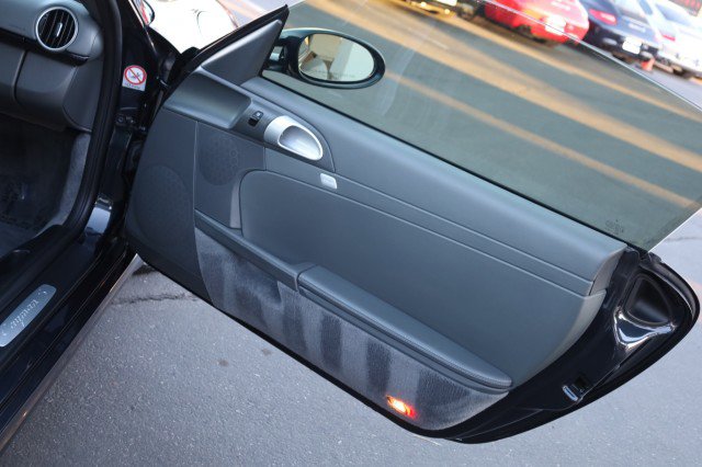 Used 2006 Porsche Cayman S image 36
