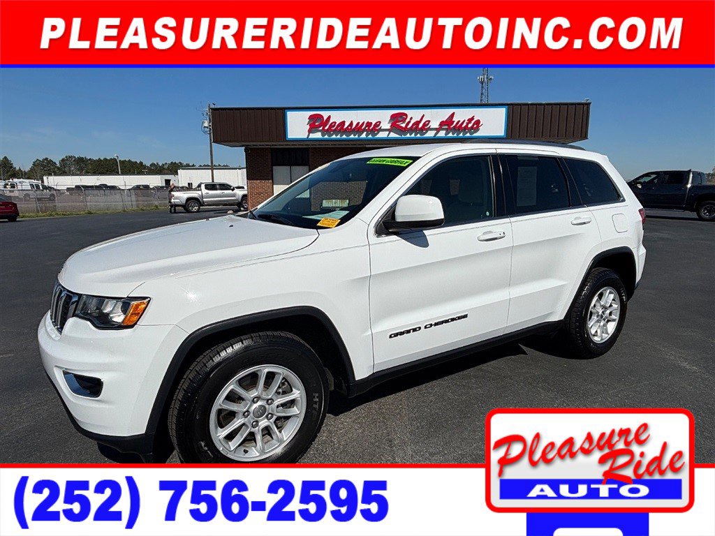 Used 2018 Jeep Grand Cherokee Laredo RWD image 1