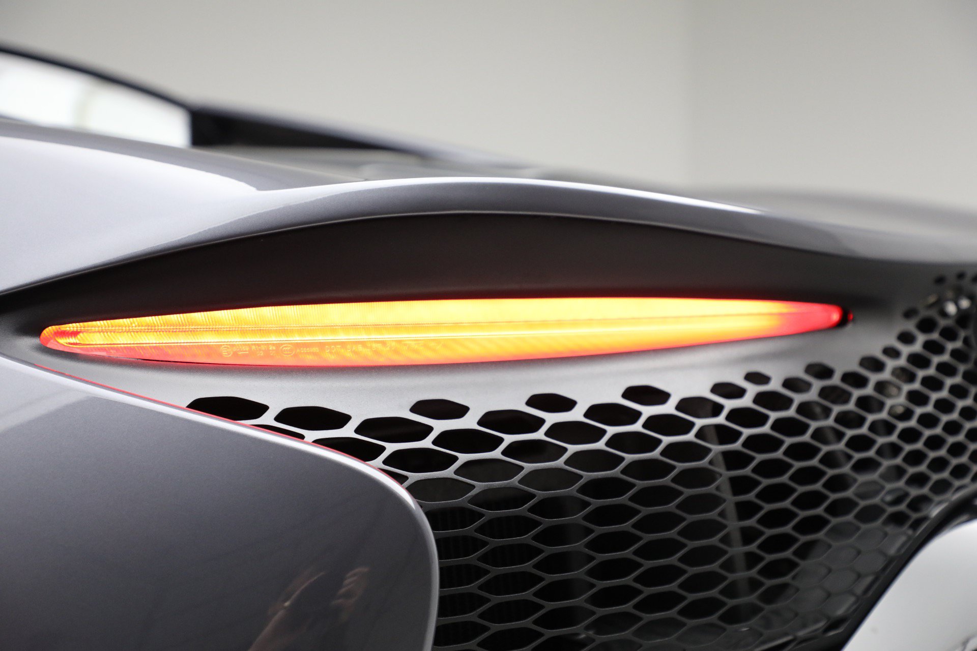 New 2025 McLaren Artura RWD image 26