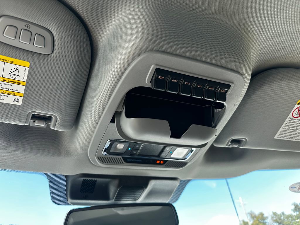 New 2026 Ford F350 Lariat w/ Black Appearance Package image 81