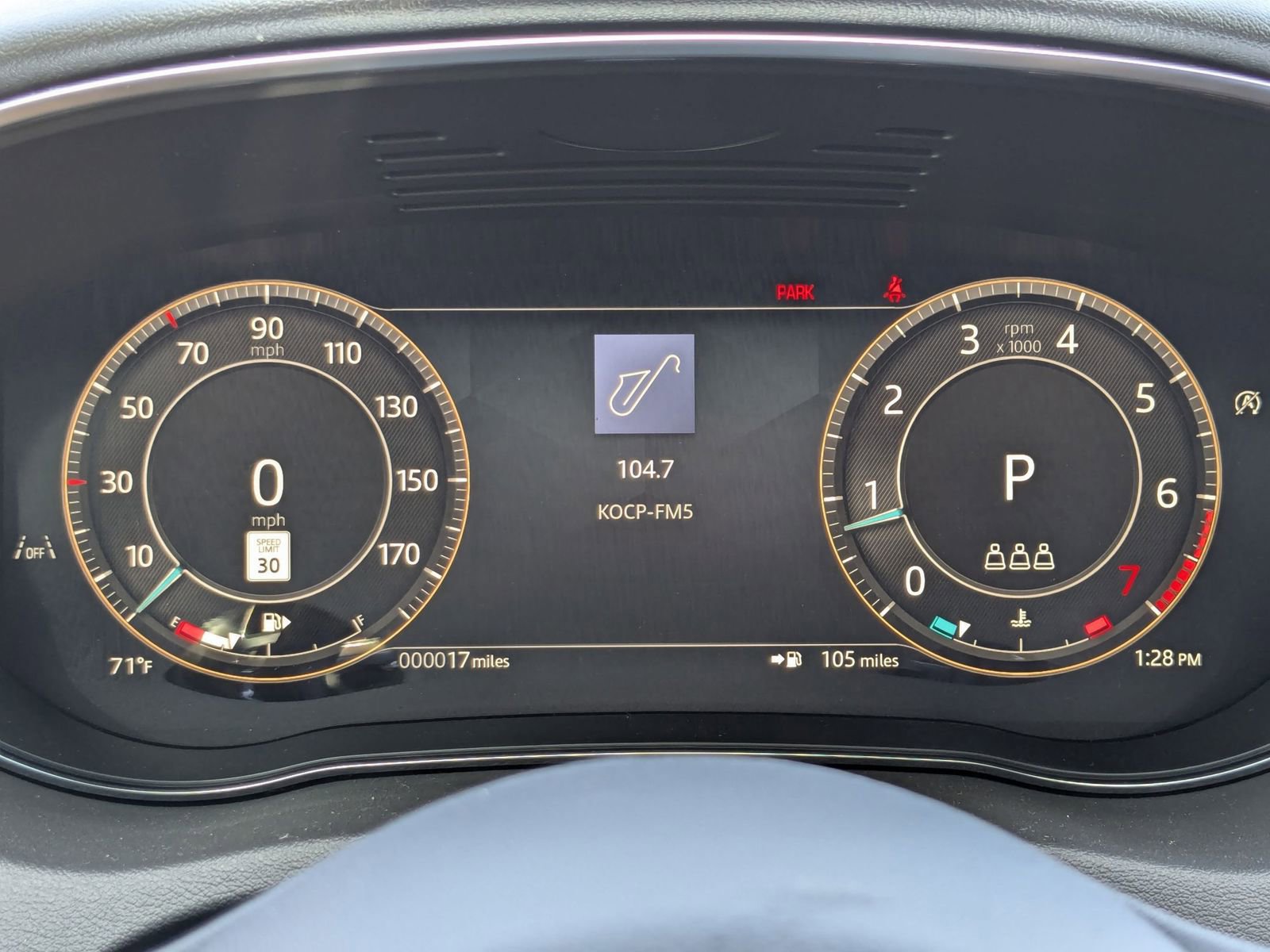 Used 2024 Jaguar E-PACE R-Dynamic SE image 17