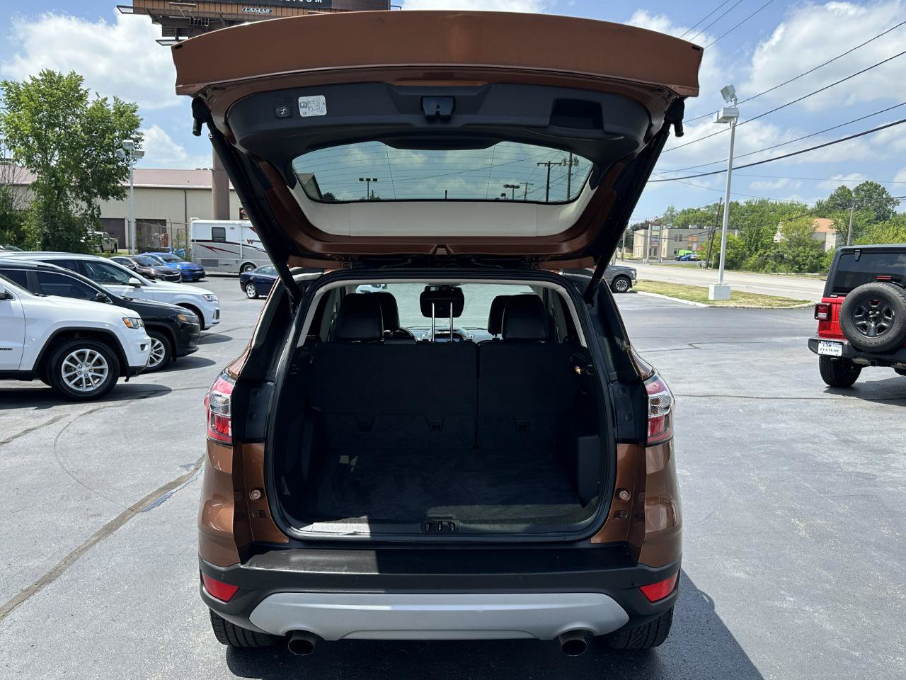 Used 2017 Ford Escape Titanium FWD image 35