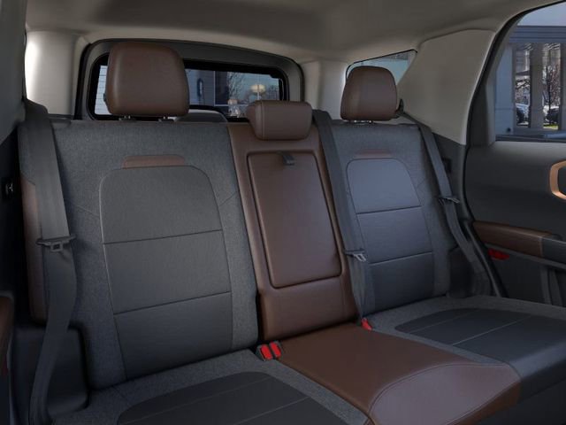 Used 2024 Ford Bronco Sport Outer Banks image 11