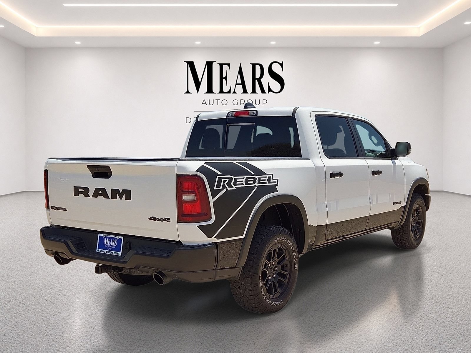 Used 2025 RAM 1500 Rebel w/ Rebel Level 1 Equipment Group AWD/4WD image 5
