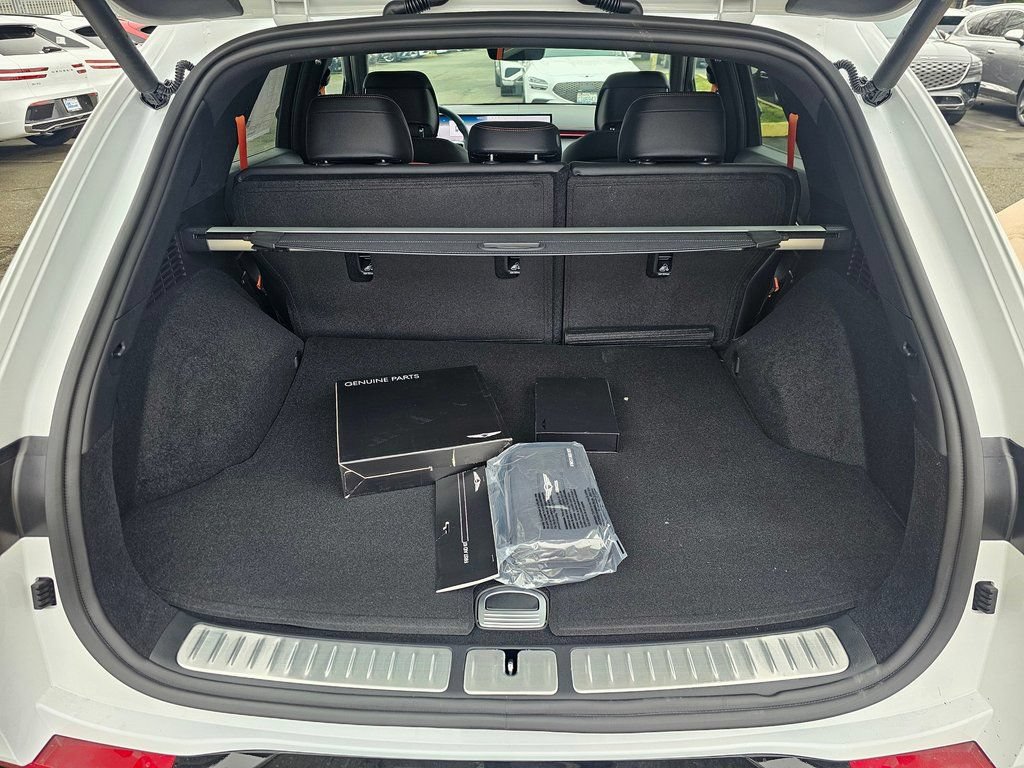 New 2026 Genesis GV70 2.5T Sport Prestige AWD/4WD image 24