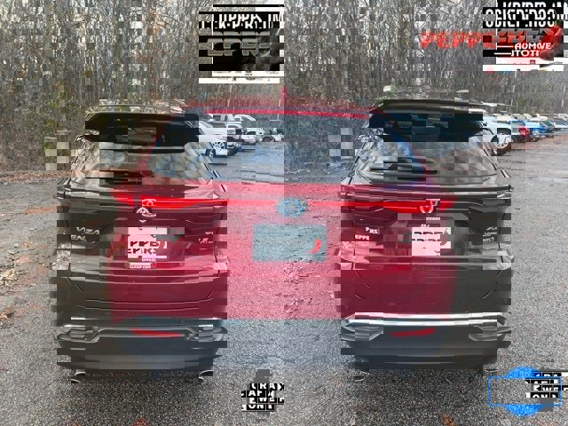 Used 2022 Toyota Venza XLE image 5