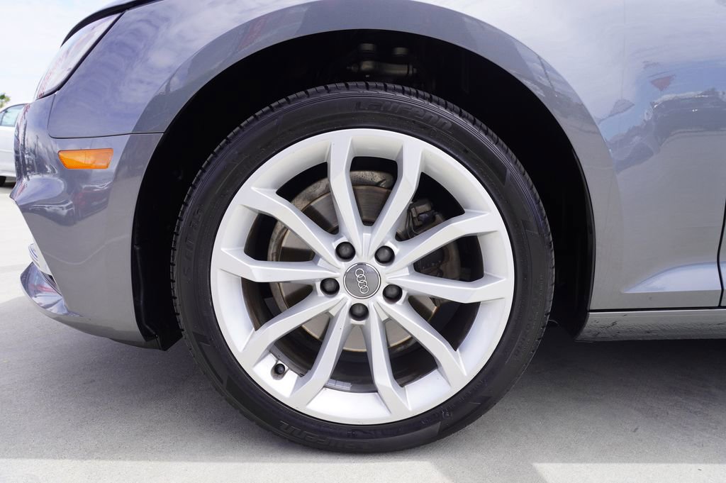 Used 2019 Audi A4 2.0T Premium w/ Convenience Package image 24