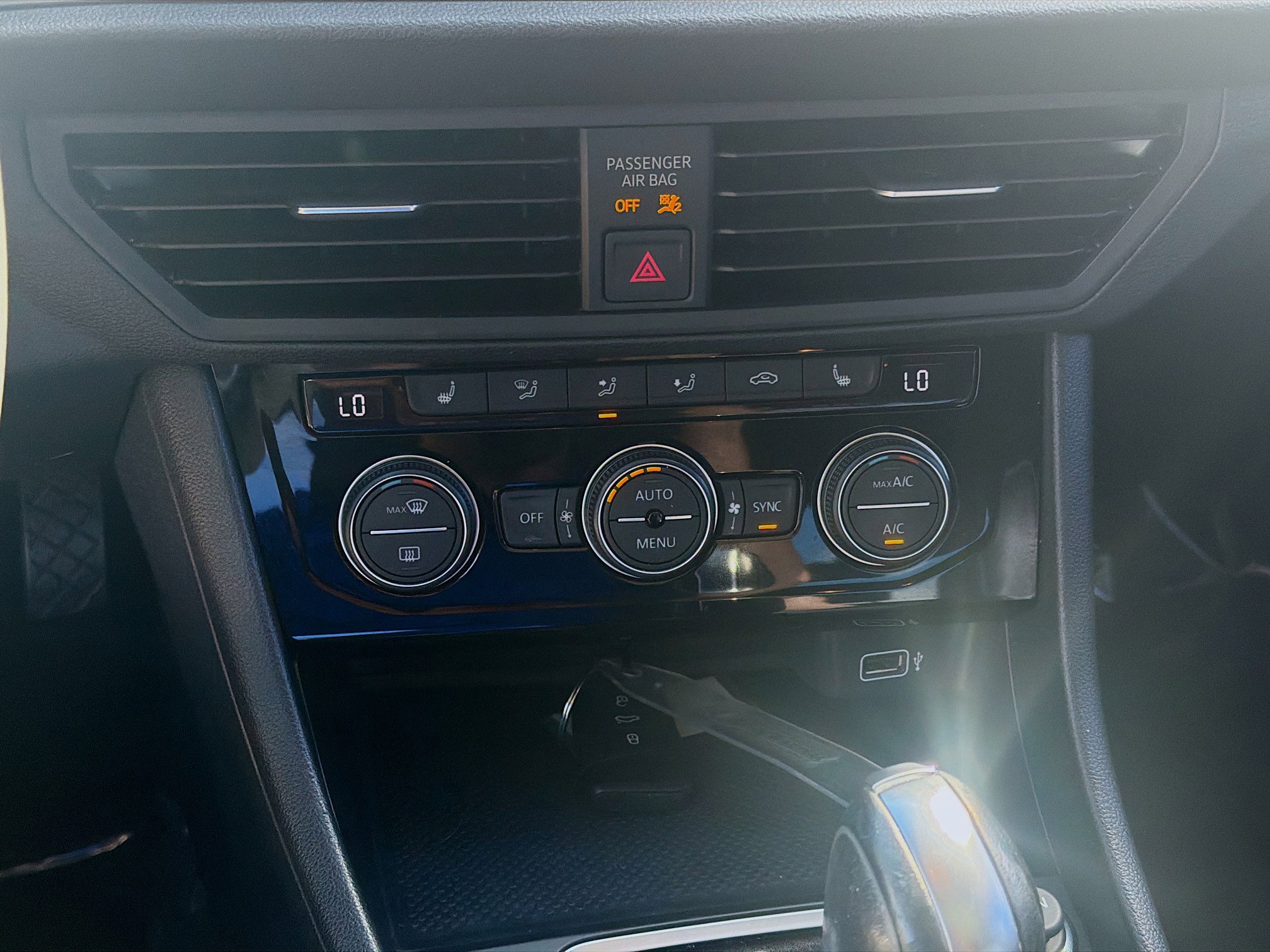 Used 2019 Volkswagen Jetta SE image 14