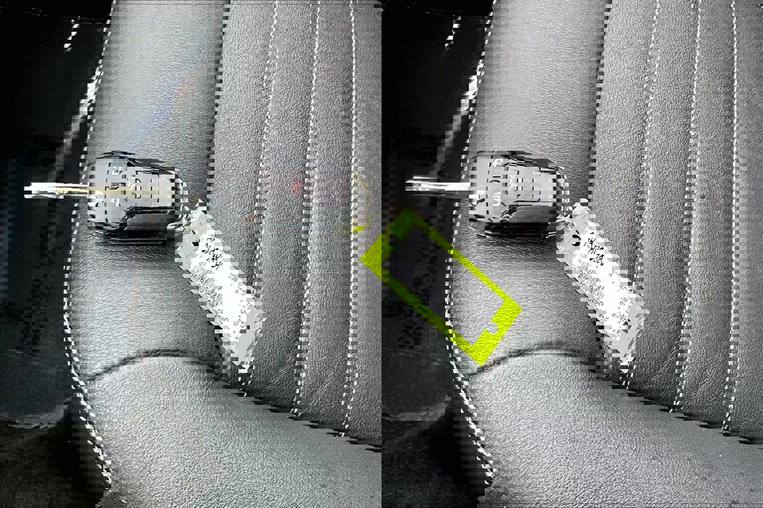 Used 2016 Ford Fusion SE w/ Equipment Group 202A image 14