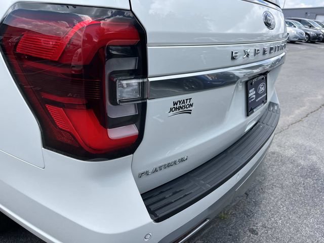 Used 2024 Ford Expedition Max Platinum AWD/4WD image 12