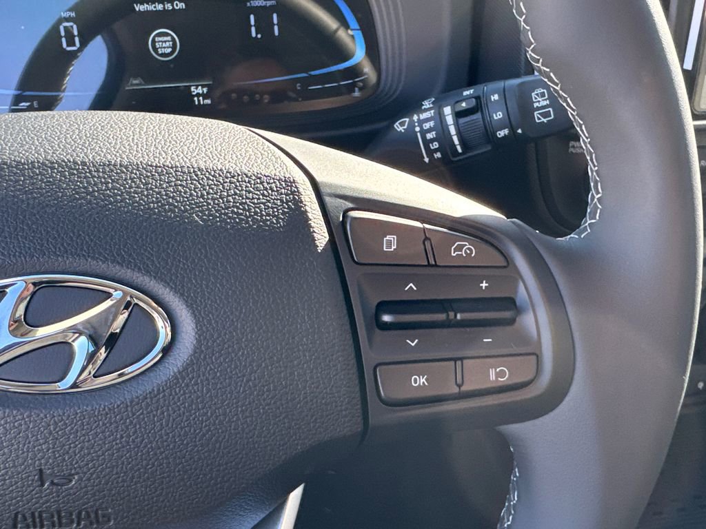 New 2026 Hyundai Venue SEL image 16