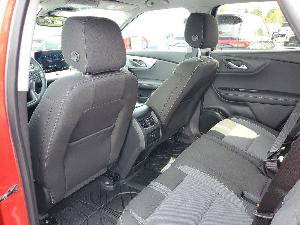 Used 2023 Chevrolet Blazer LT w/ Convenience Package AWD/4WD image 29